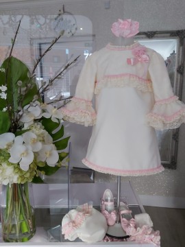 Exclusive to bebe belleza cream & pink straight dress with fan sleeves 